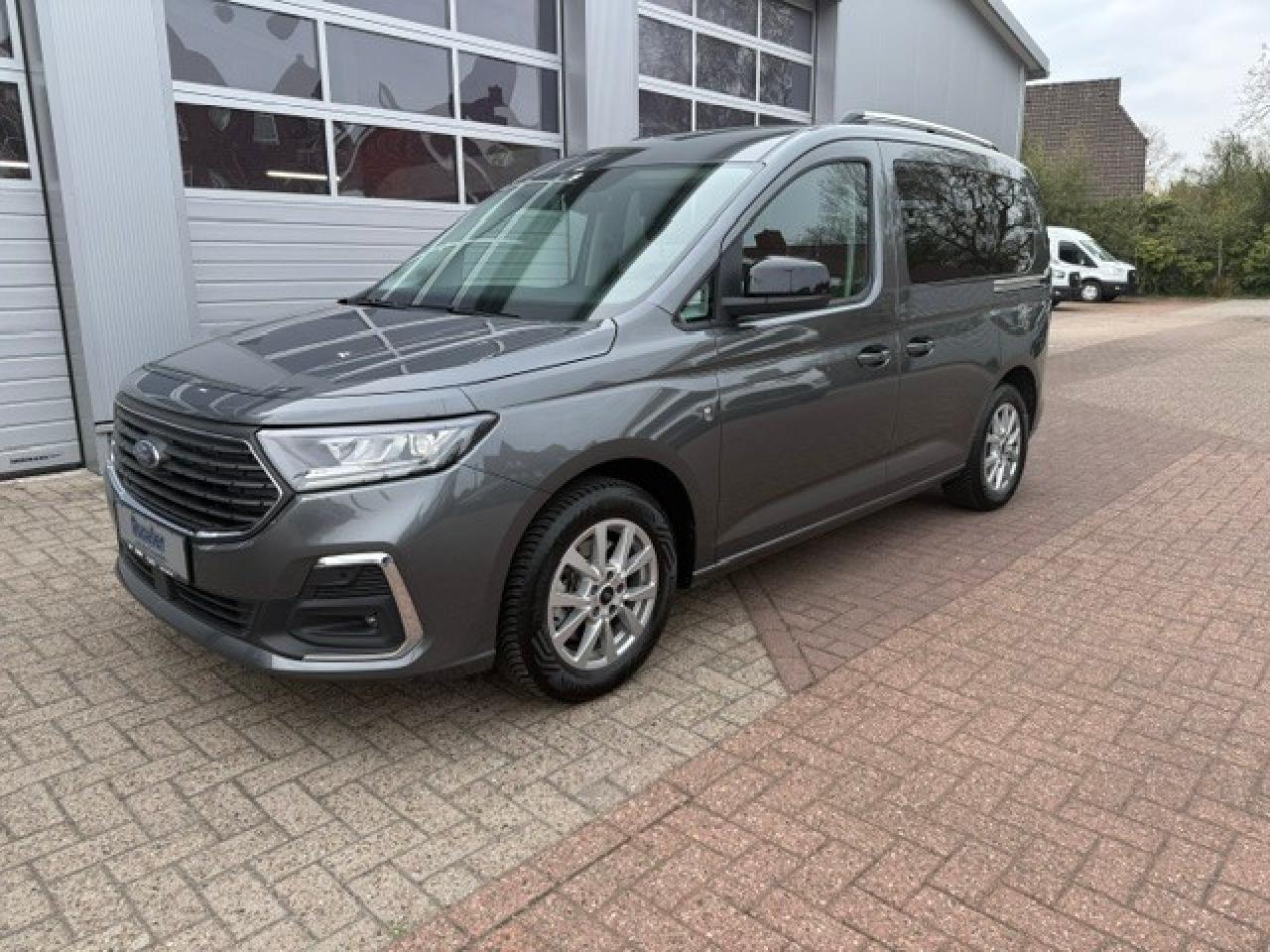 Ford Tourneo Connect Titanium