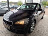 BMW 218i Active Tourer +SHZ+ +PDC+ +2HAND+ - gebrauchte BMW 218 aus dem Jahr 2015