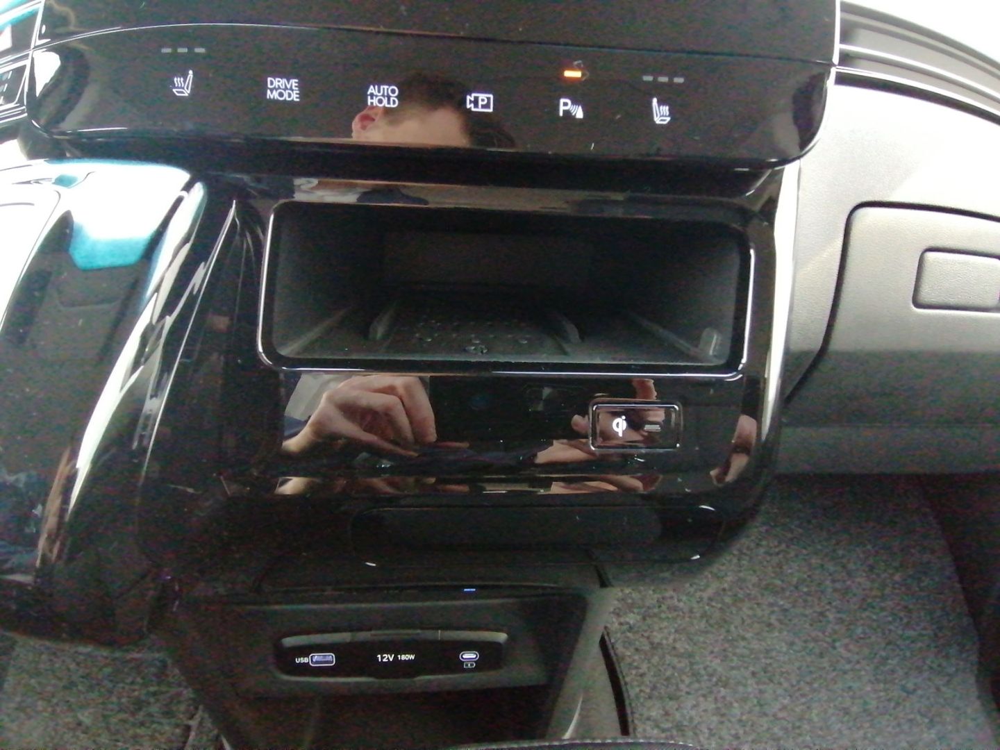 Hyundai STARIA - Bild 19