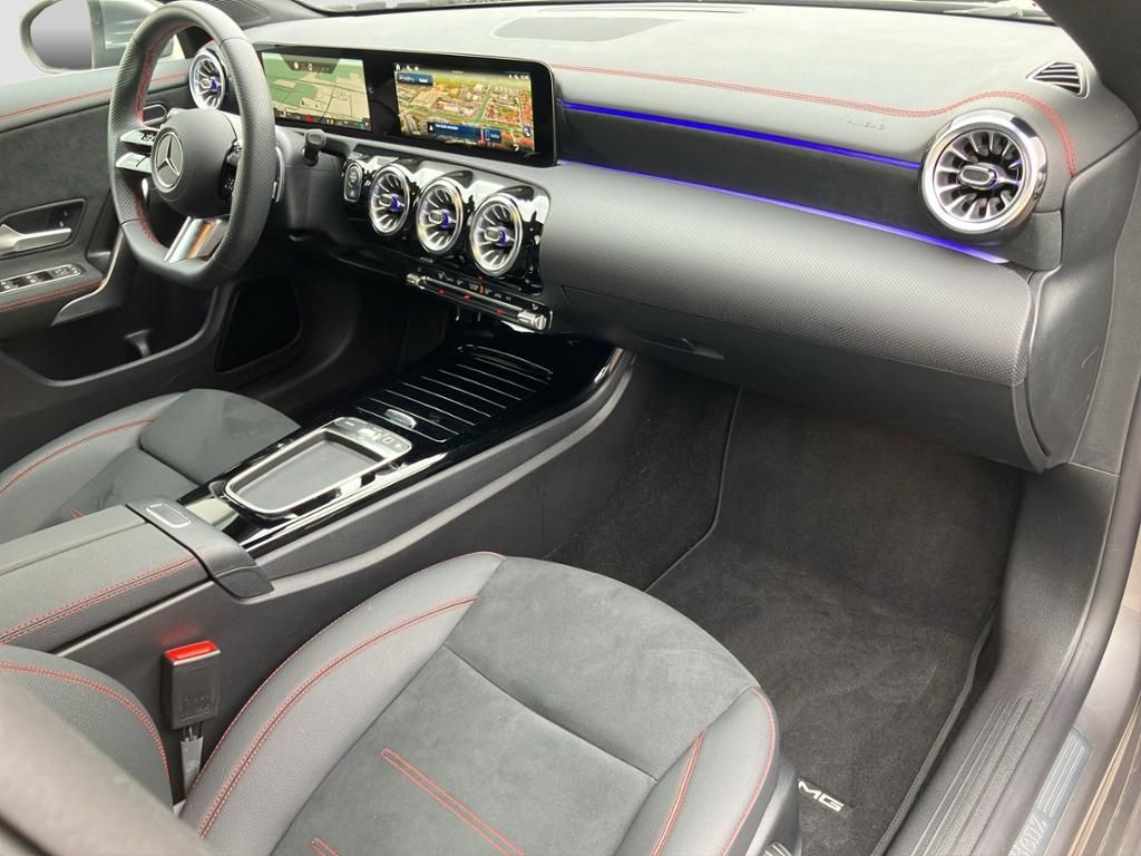 Fahrzeugabbildung Mercedes-Benz CLA 180 SB AMG*DISTR*MULTIB*360°KAM*TOTW*19Zoll