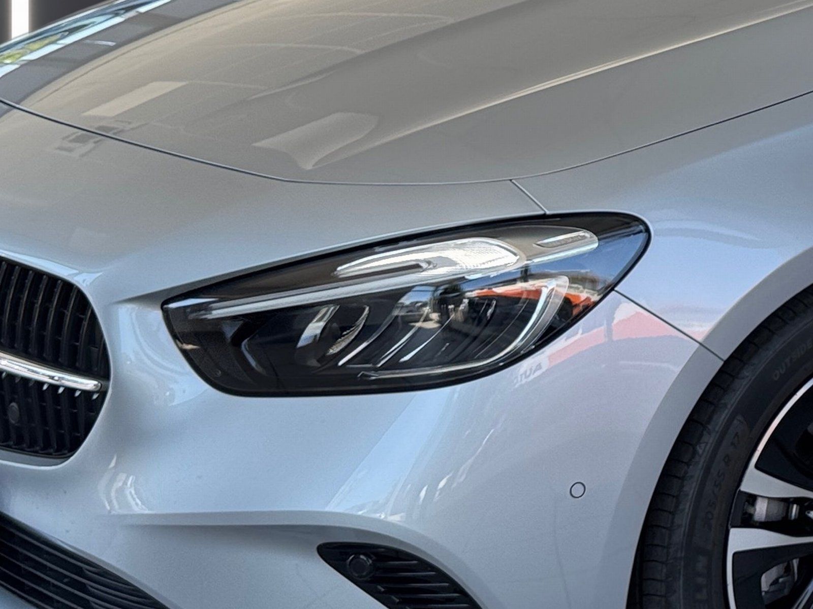 Fahrzeugabbildung Mercedes-Benz B 200 Progressive*Totwinkel*LED*Kamera*CarPlay*