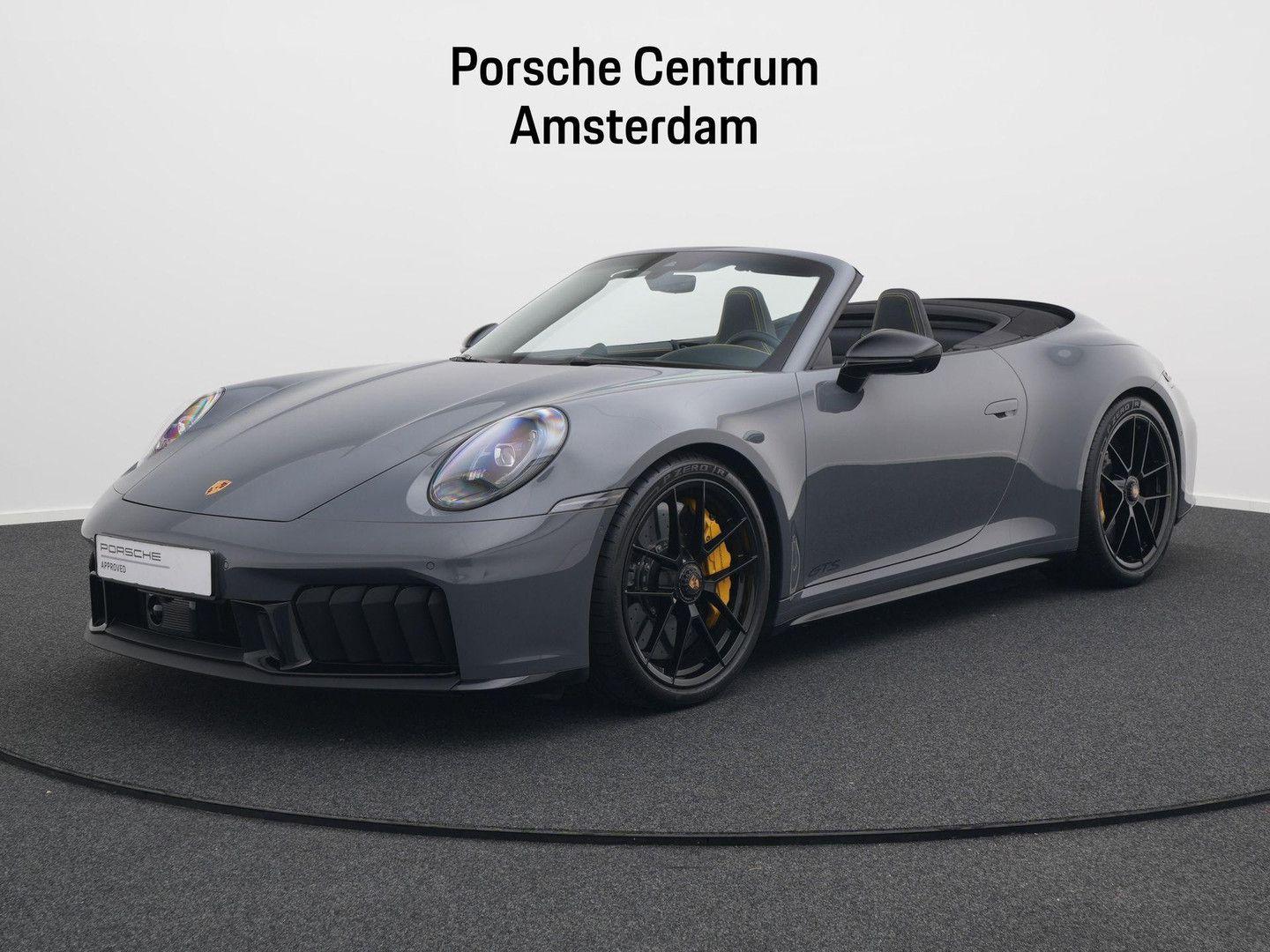 Porsche 992 Carrera 4 GTS Cabrio