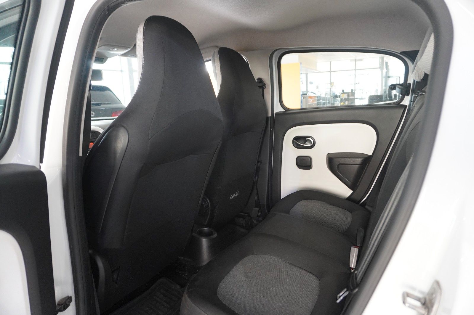 Fahrzeugabbildung Renault Twingo 1.0 SCE LIMITED 5-TÜR  LED/KLIMA/USB/BT