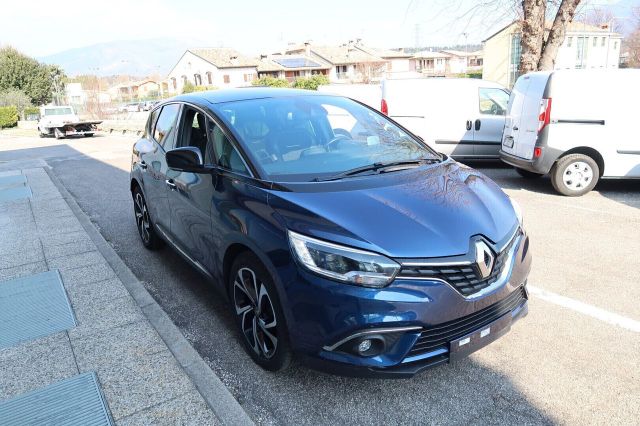 Renault Scenic TCe 140 CV EDC Aut. Black Edition