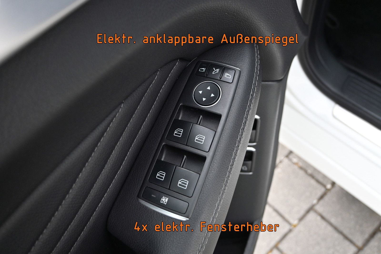 Fahrzeugabbildung Mercedes-Benz GLE 350 d 4MAT. AMG LINE °NIGHT°AHK°ILS°360°SHD°