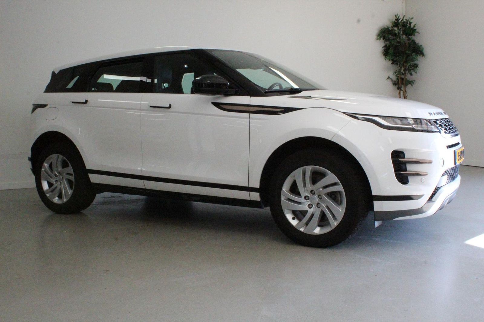 Land Rover Range Rover Evoque 1.5 P300e AWD R-Dynamic S | B imagem 2