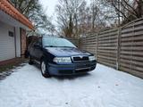 Skoda Octavia Kombi 1,6i - gebrauchte Skoda Octavia aus dem Jahr 2002