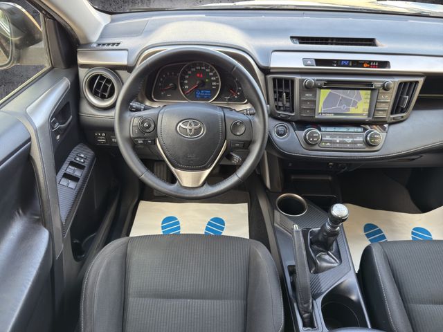 Toyota RAV4 Comfort 2.0 D-4D*NAVI*KAMERA*TEMPOMAT*TOP