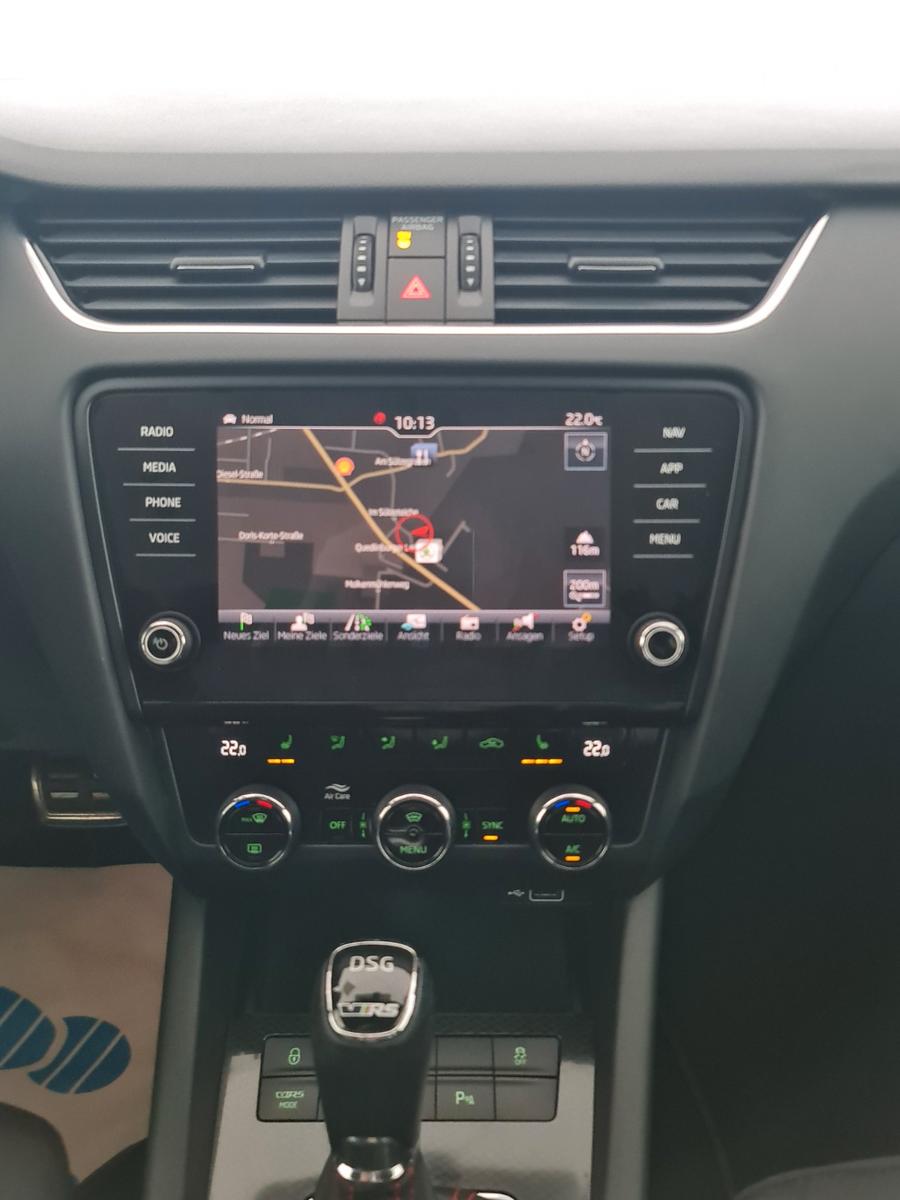 Skoda Octavia Combi RS, unfallfrei, Navi, Kamera, LED