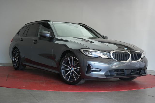 BMW 320 d Touring xDrive Sport Line Navi/ACC/Virtual