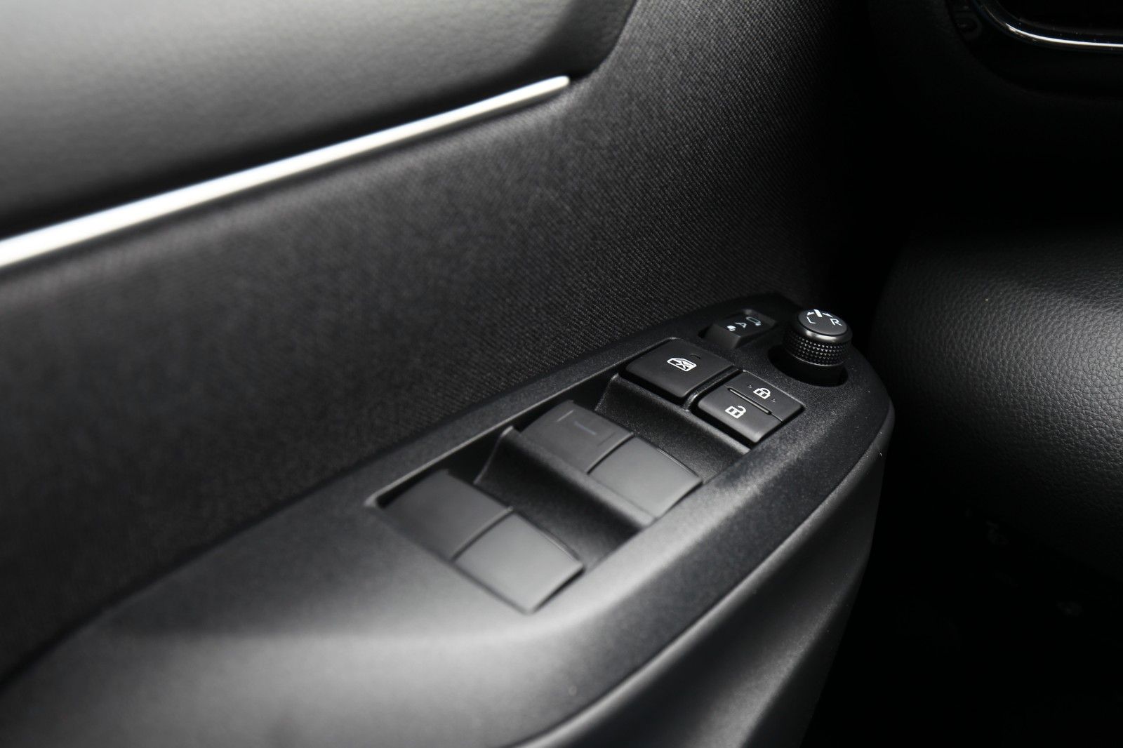 Mazda 2 Hybrid - Bild 18