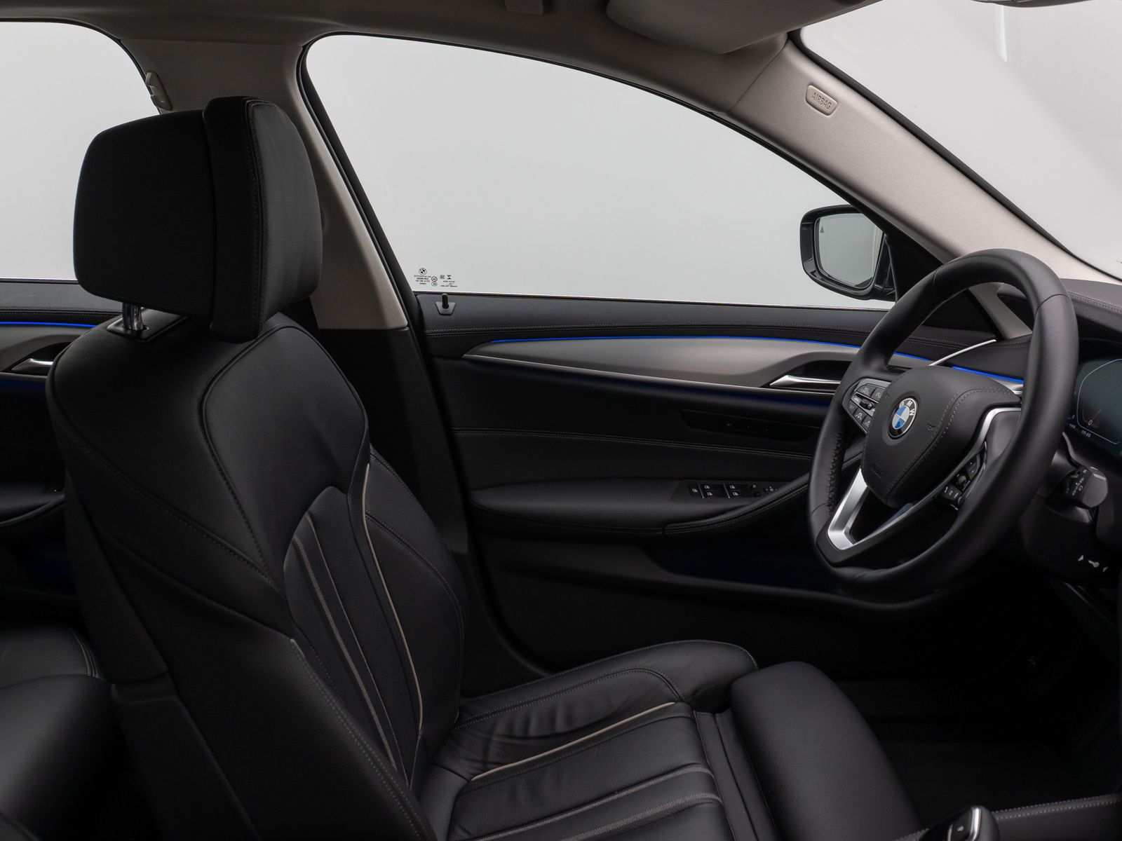 Fahrzeugabbildung BMW 540d xD Luxury Line Kamera HUD DAB ACC Alarm LED