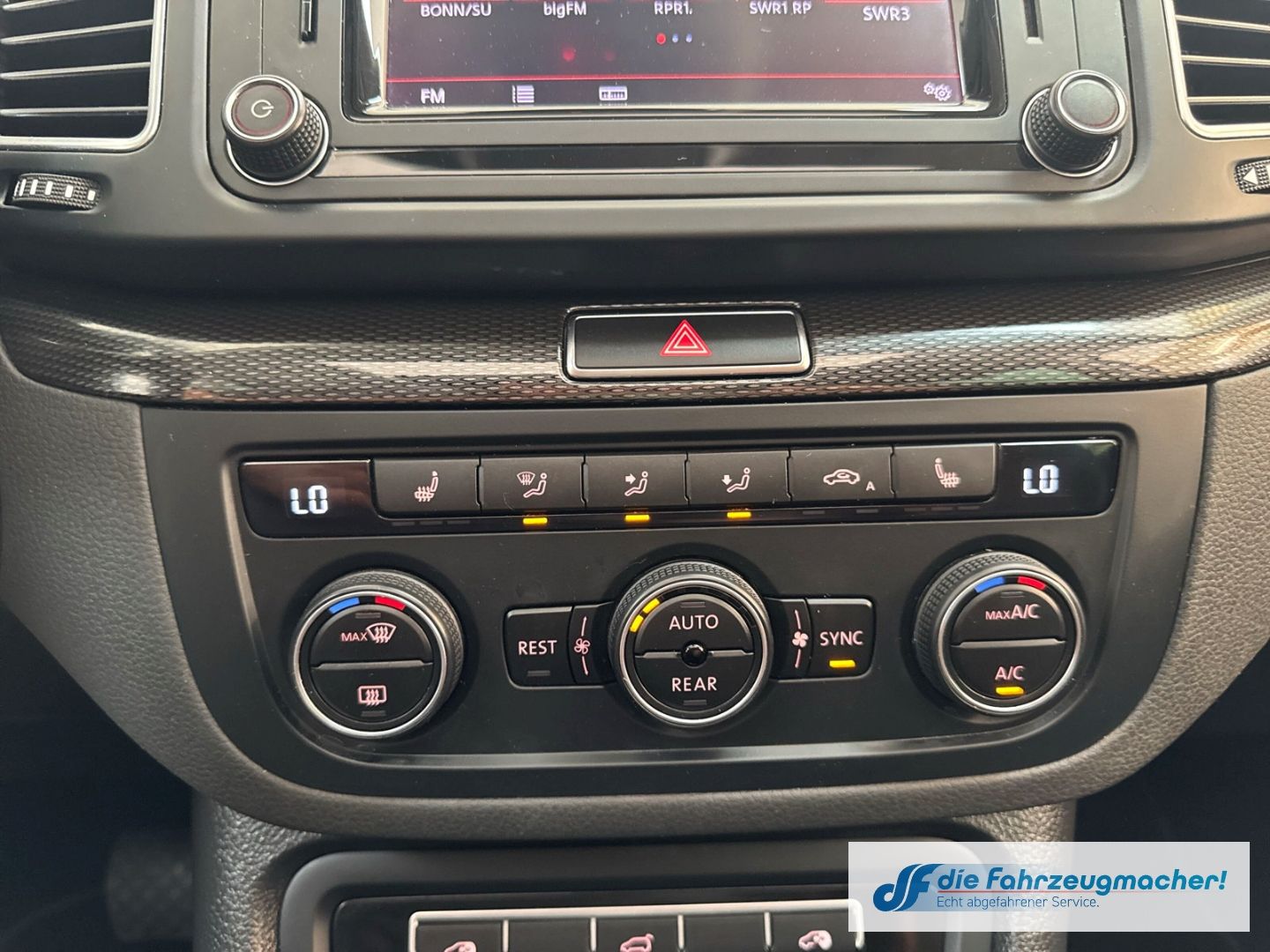 Fahrzeugabbildung SEAT Alhambra Xcellence 7-Sitzer AD AHK-klappbar Memo