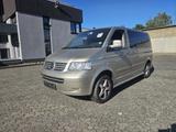 Volkswagen T4 Multivan - Volkswagen T4 mit Diesel-Antrieb: Automatik
