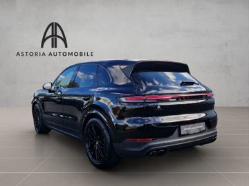 Porsche Cayenne - 7