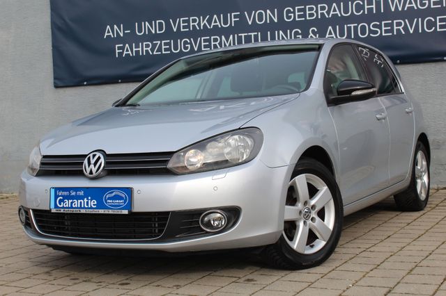 Volkswagen Golf 1.2 TSI Style TEMPOMAT SHZG KLIMA PDC ALU