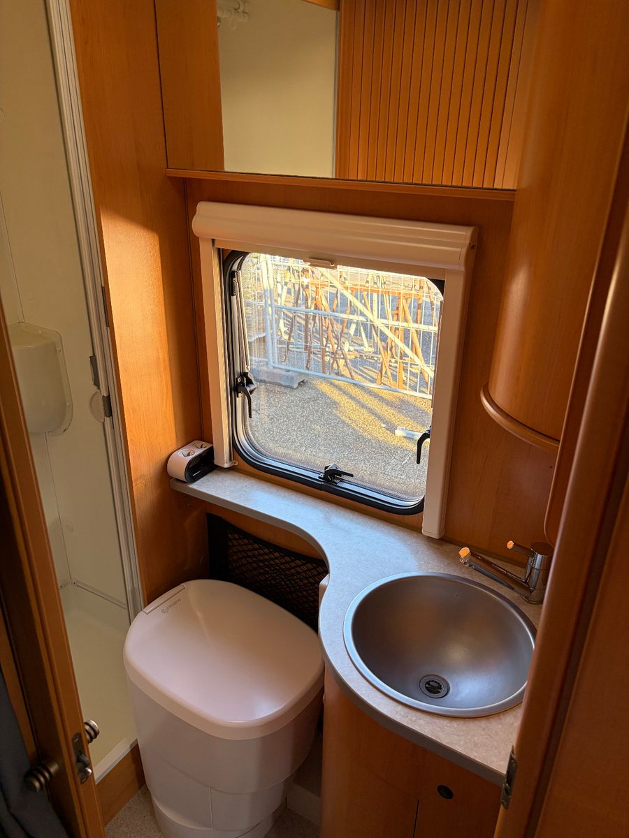 Fahrzeugabbildung HYMER / ERIBA / HYMERCAR BCM 655 *GUTER ZUSTAND/TOP AUSSTATTUNG*