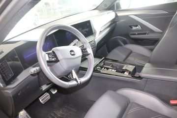 Fotografie 6 des Opel Astra Sports Tourer 1.5 D Automatik GS