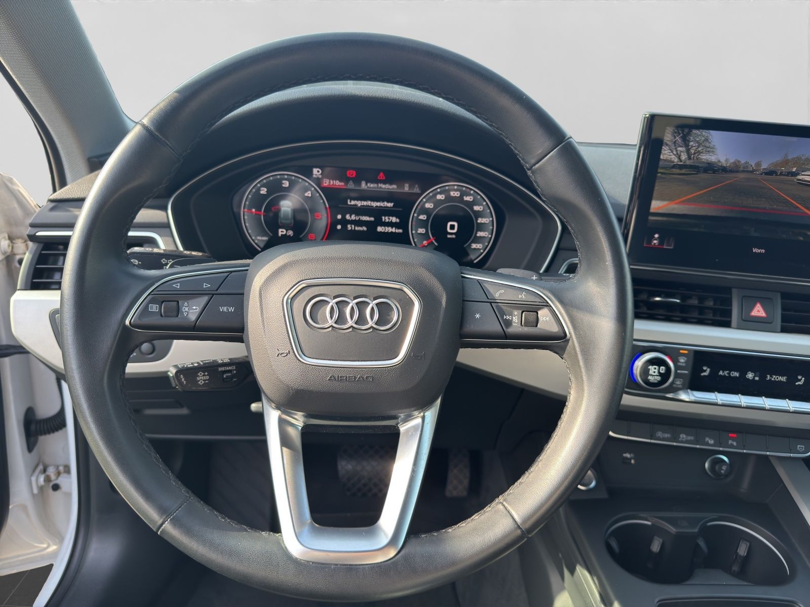Audi A4 - Bild 10