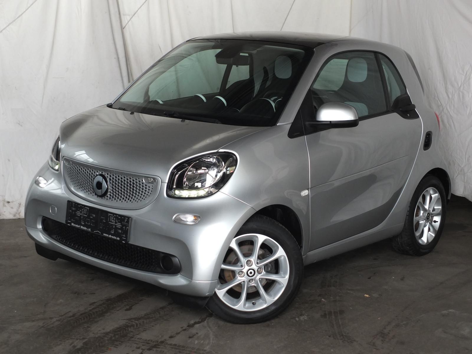 Smart ForTwo PASSION NAVI PANORAMA KLIMAAUTOMATIK SHZ
