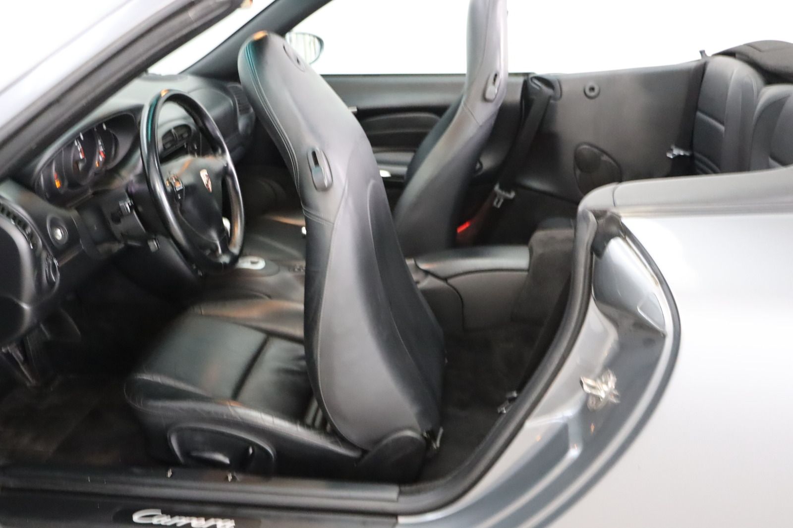 Fahrzeugabbildung Porsche 996 Carrera Cabriolet * Leder * Xenon