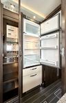 Phoenix MaXi-Alkoven 8300 LX -Festtank WC (13/19)