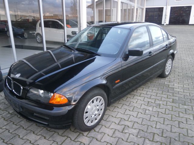 BMW 318i E 46 1HAND* Tüv neu Privatverkauf  d v Eige