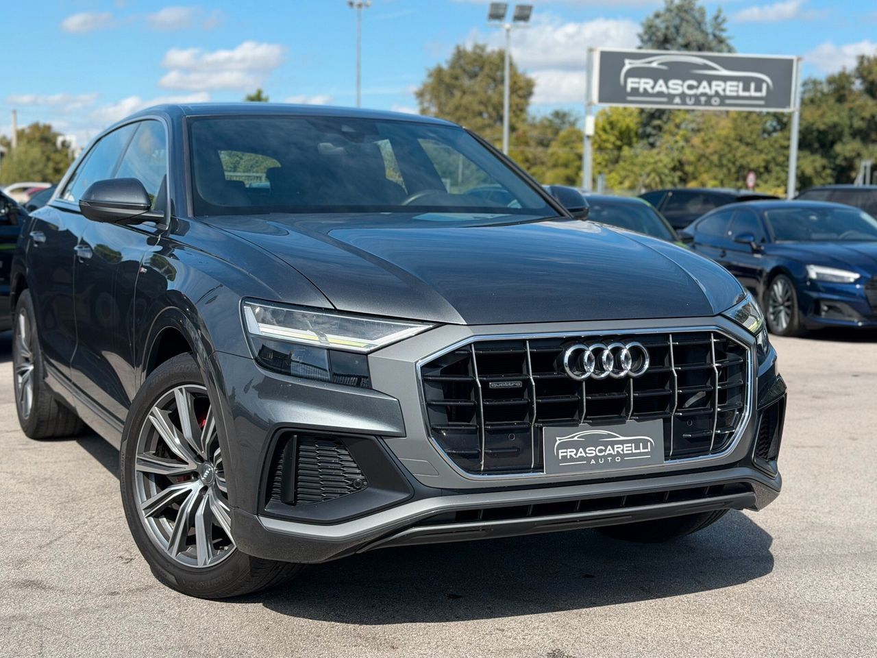Audi Q8 - 1