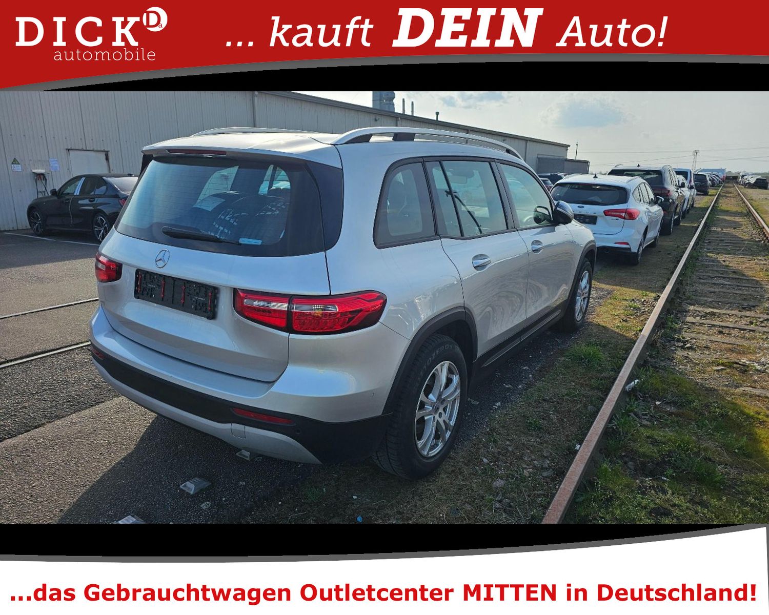 Fahrzeugabbildung Mercedes-Benz GLB 200d 4Mat 8G NAVI/SHZ/HIFI/DAB/PANO/RFK/8Fa