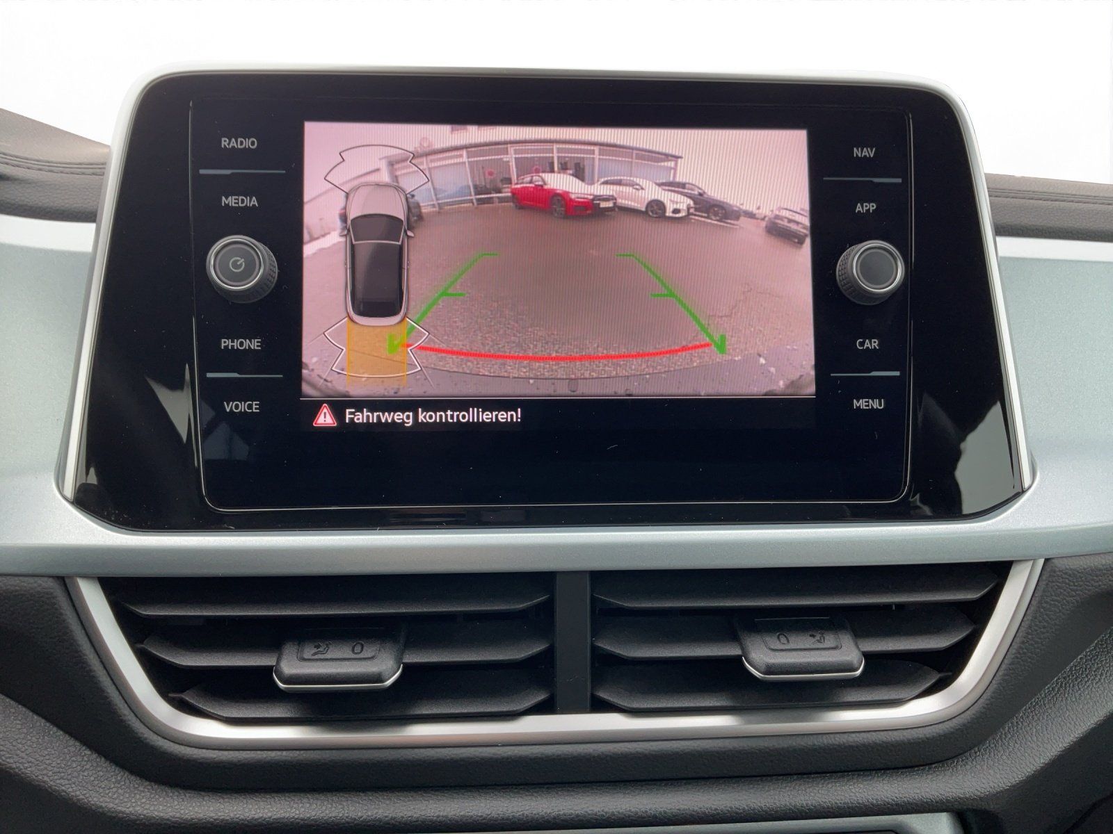 Volkswagen T-Roc - Bild 17