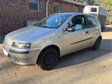 Fiat Punto TÜV 3/27 - Fiat Punto aus 2002