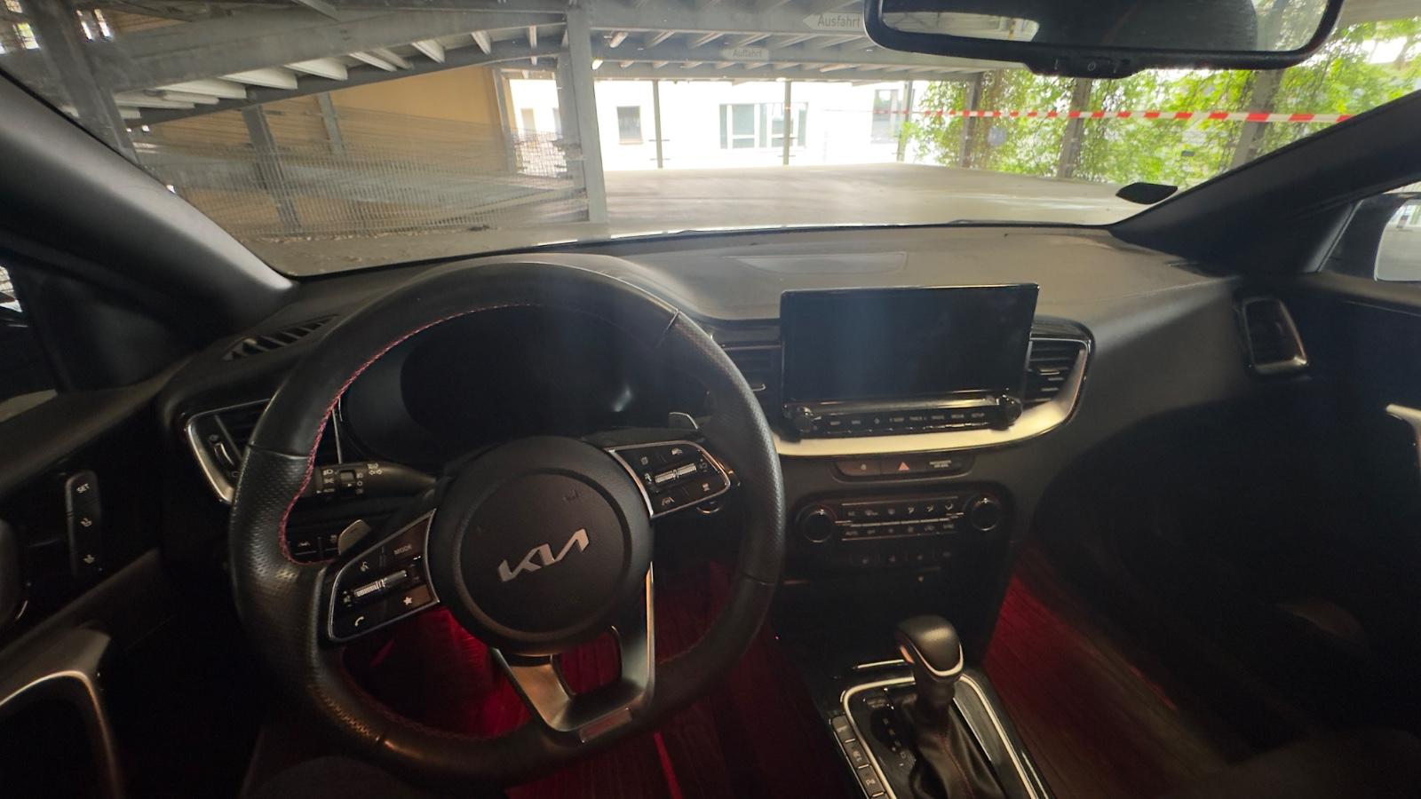 Kia  ProCeed 1.6 T-GDI DCT GT GT 1. Hand 34000Km