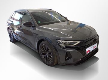 Audi Q8 e-tron - 10
