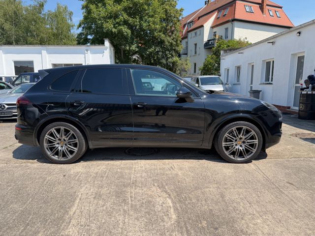 Cayenne Diesel Platinum Edition, Approved 2027 Bild 7