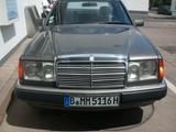 Mercedes-Benz E 200 Oldtimer,Automatic,Schiebedach, - gebrauchte Mercedes-Benz E 200 aus dem Jahr 1992