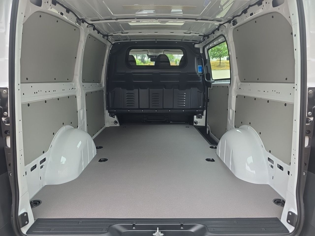 Fahrzeugabbildung Mercedes-Benz Vito 116 CDI KAP/L*NAVI*AHK*MBUX*Kamera* AHK SHZ