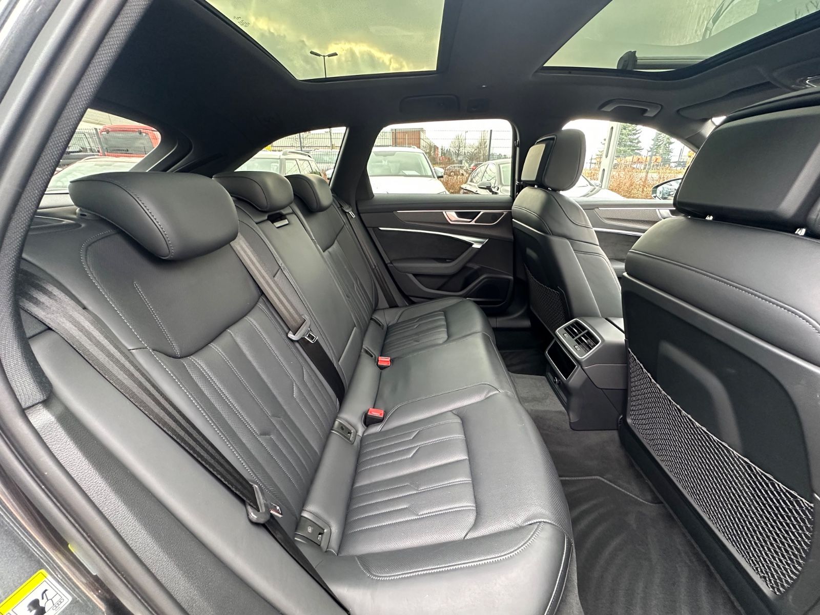 Audi RS6 Avant 4.0 TFSI quattro Panoramadach/22"/HUD foto 10