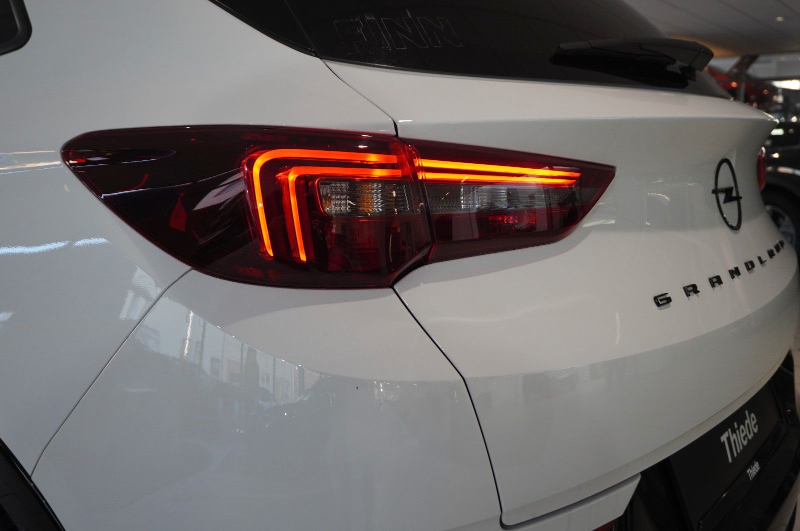 Fahrzeugabbildung Opel Grandland (X) 1.2T GS SPORT NAVI/LED/KAMERA/VIRT