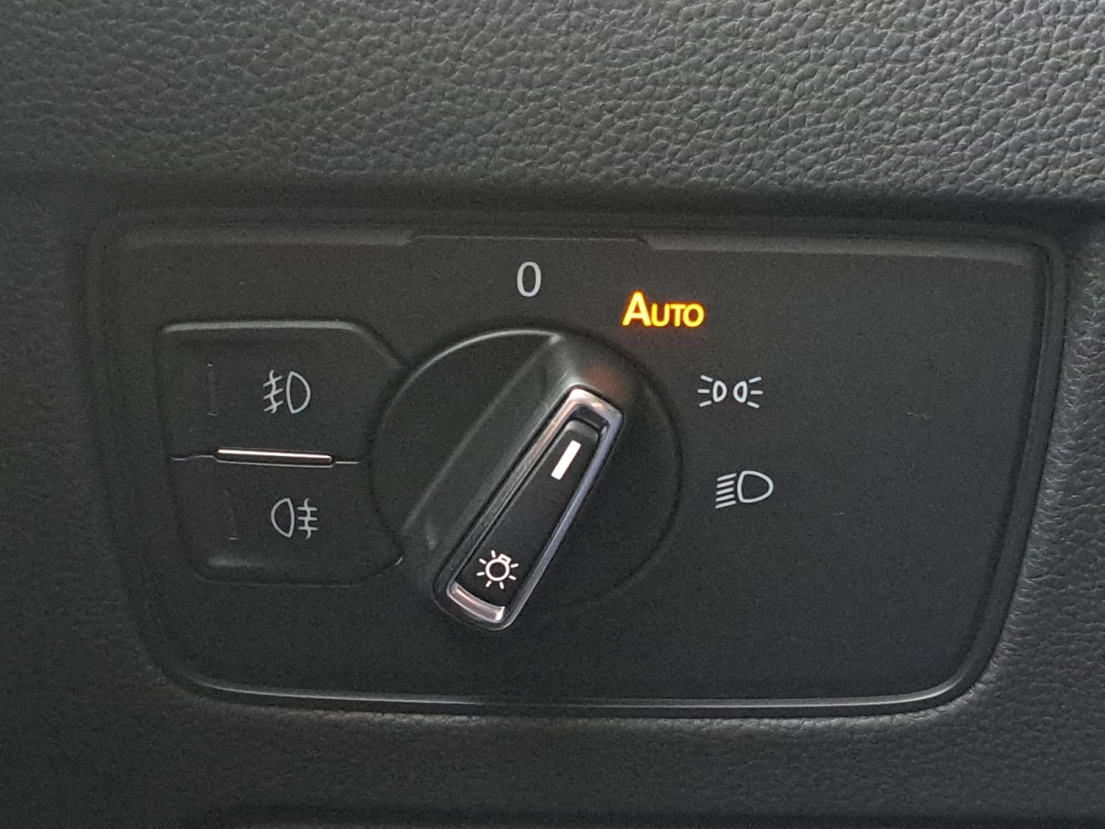 Volkswagen Passat Variant - Bild 30