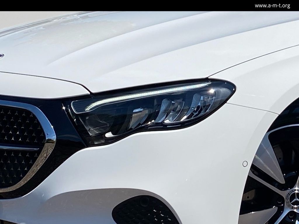 MERCEDES-BENZ E 300 e T Avantg.*AHK*Distronic*Totwinkel*LED