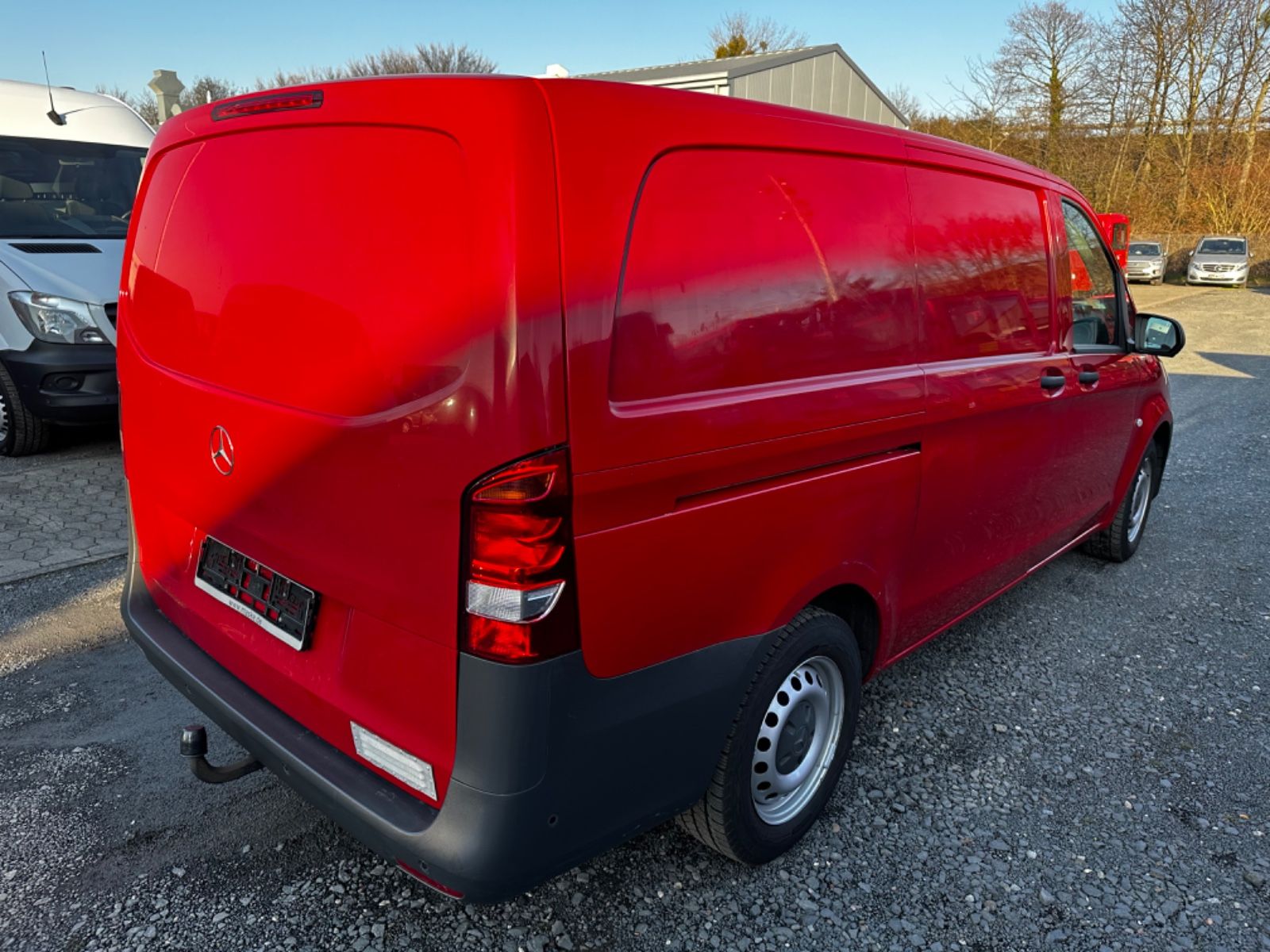 Fahrzeugabbildung Mercedes-Benz Vito Kasten 111 CDI Lang Klima Werkstattausstatt
