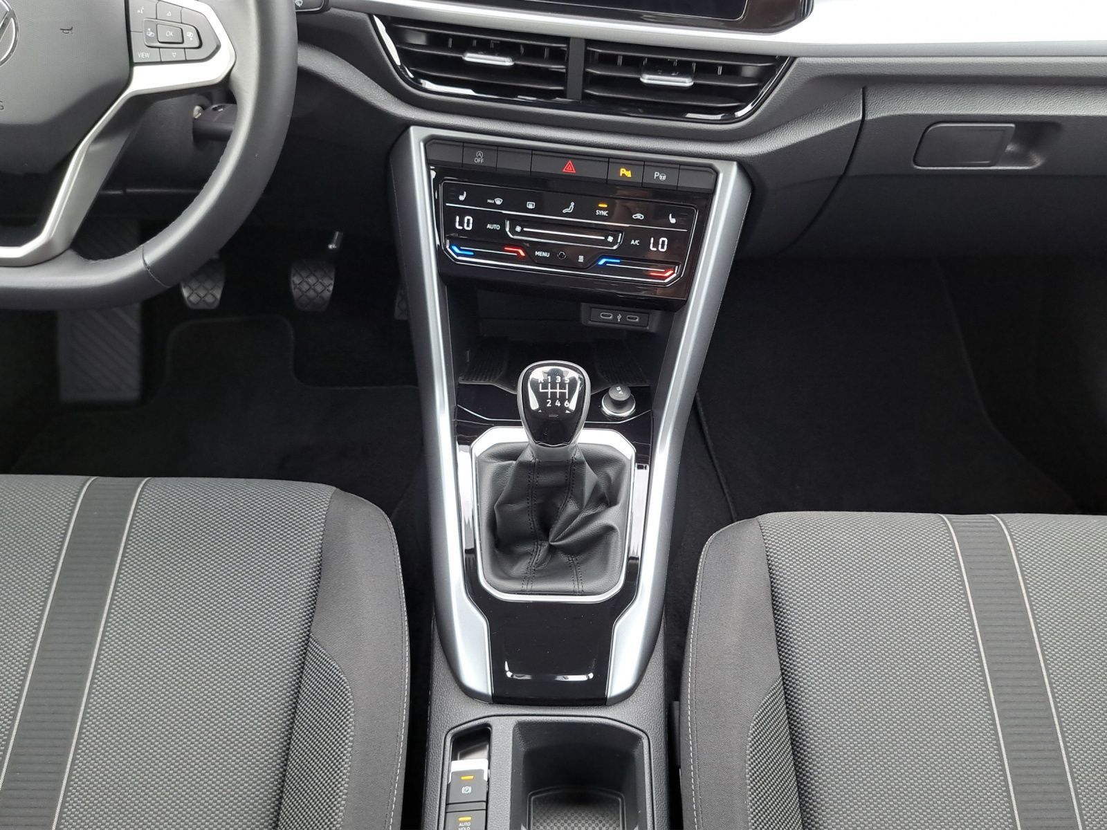 Volkswagen T-Roc - Bild 9