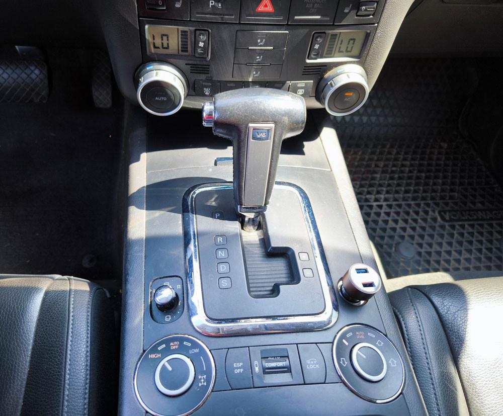 Volkswagen Touareg 2007 — photo 9