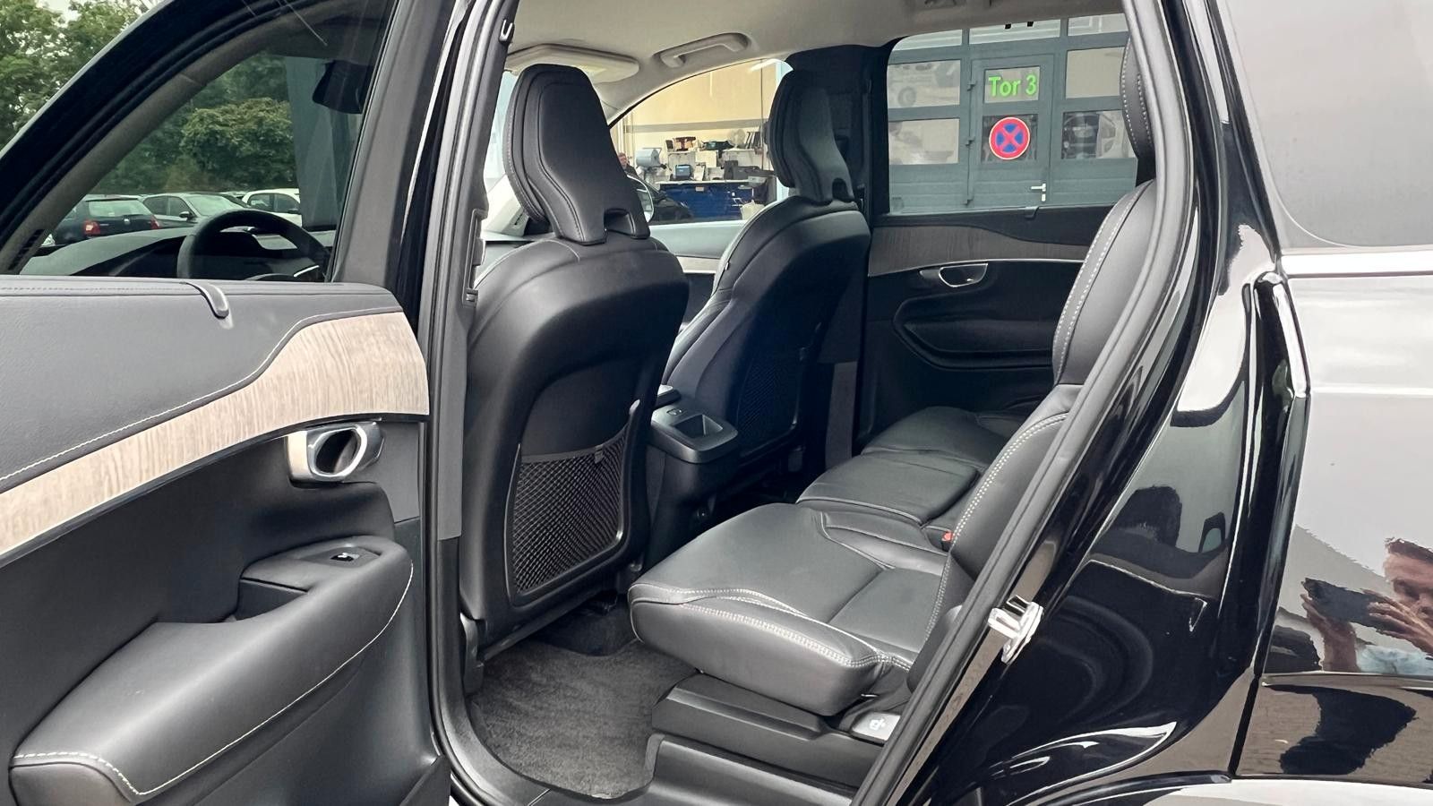 Fahrzeugabbildung Volvo XC90 B5D AWD Plus Bright*LED*STHZ*360*AHK*ALARM