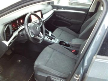 Volkswagen Golf - 6