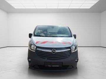 Opel Vivaro - 1