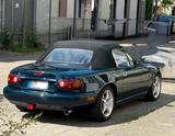 Mazda MX 5 NA Montegoblue 2 Hand in Top Zu... - Mazda aus 1997