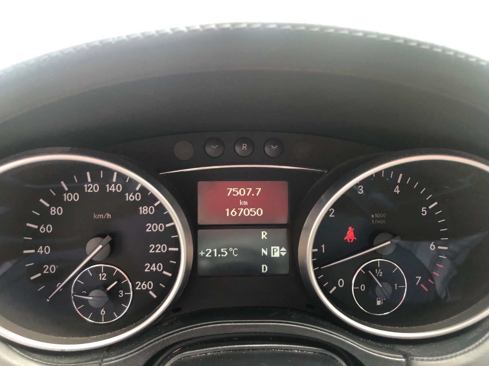 Fahrzeugabbildung Mercedes-Benz ML 350 AMG  4Matic