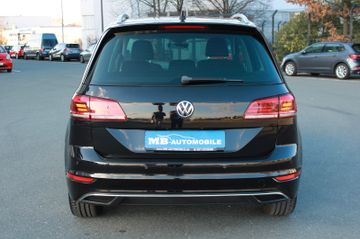 Volkswagen Golf - 8