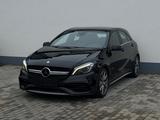 Mercedes-Benz A45 AMG 4Matic/PERFORMANCE/LED/PERFOR.AGA/PANOO - schwarze Mercedes-Benz A 45 AMG